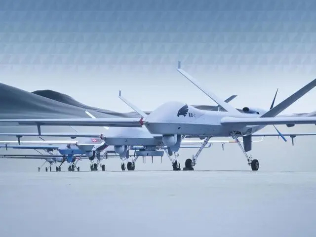 翼龙-X等20余型国产军用无人机亮相航展，，，，，，，，无人机协同系统日益完整